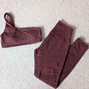 Offline By Aerie: Leggings And Sports Bra Matching Set